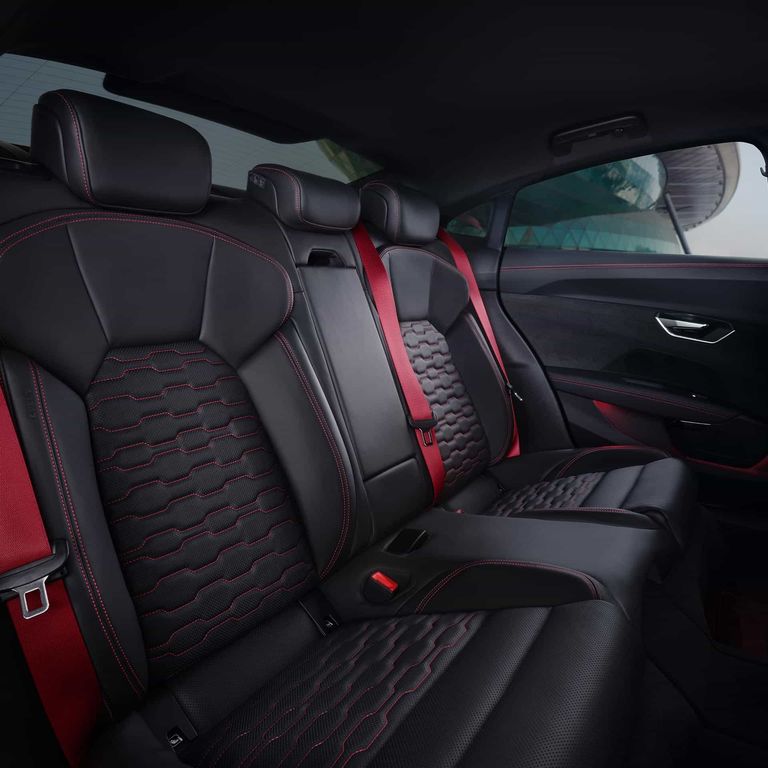 Fond Audi RS e-tron GT
